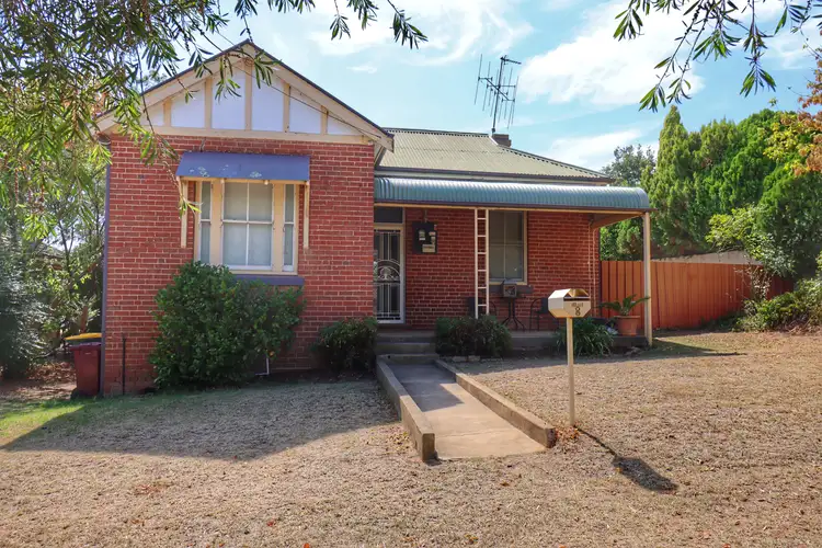 8 Keswick Street, Cowra NSW 2794