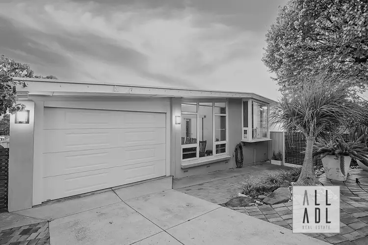 33 Eva Avenue, Redwood Park SA 5097
