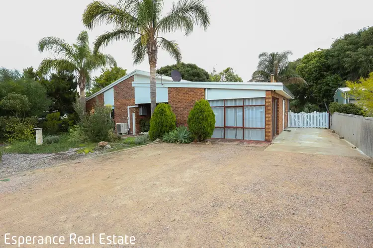 21 Burton Road, Castletown WA 6450