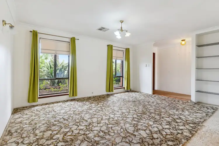 Third view of Homely house listing, 33 Montrose Circle, Camillo WA 6111