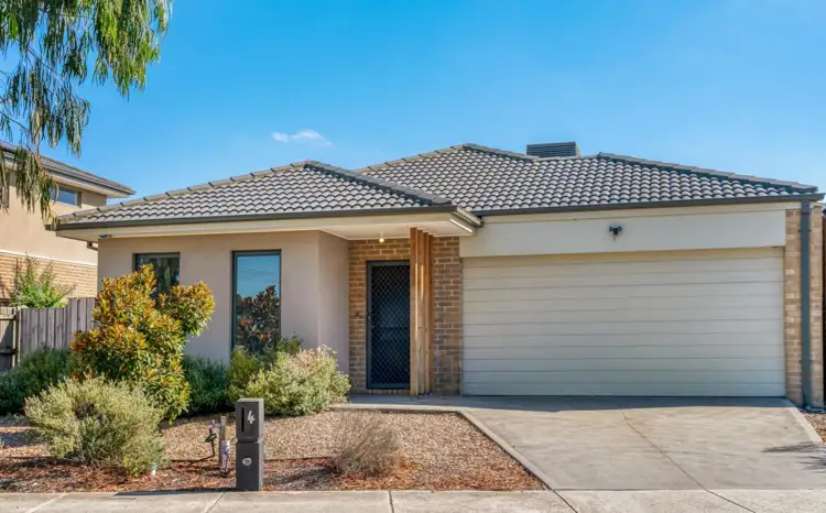 4 Waterhole Avenue
