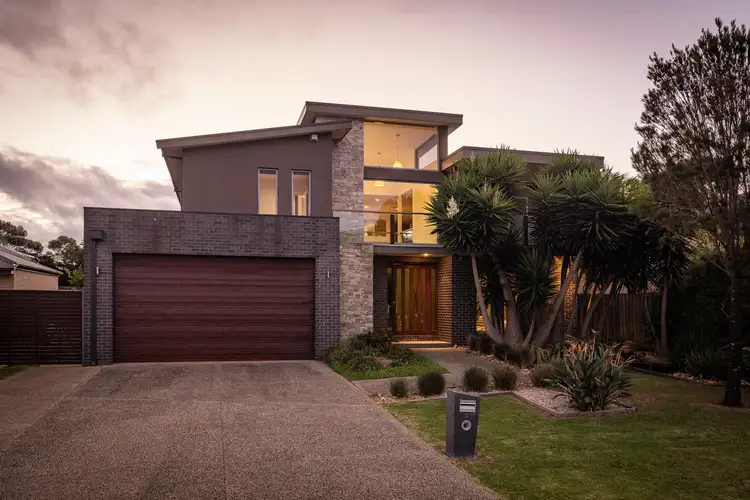3 Anthony Court, Cowes VIC 3922