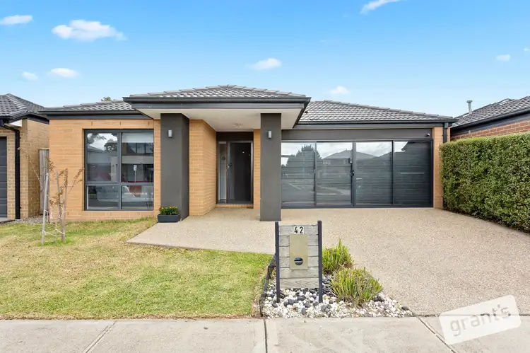 42 Jackwood Drive