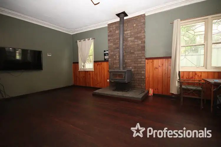 Fifth view of Homely house listing, 28 Gladstone Crescent, Collie WA 6225