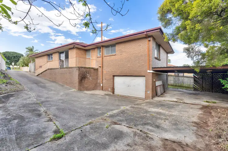 578 Hamilton Road