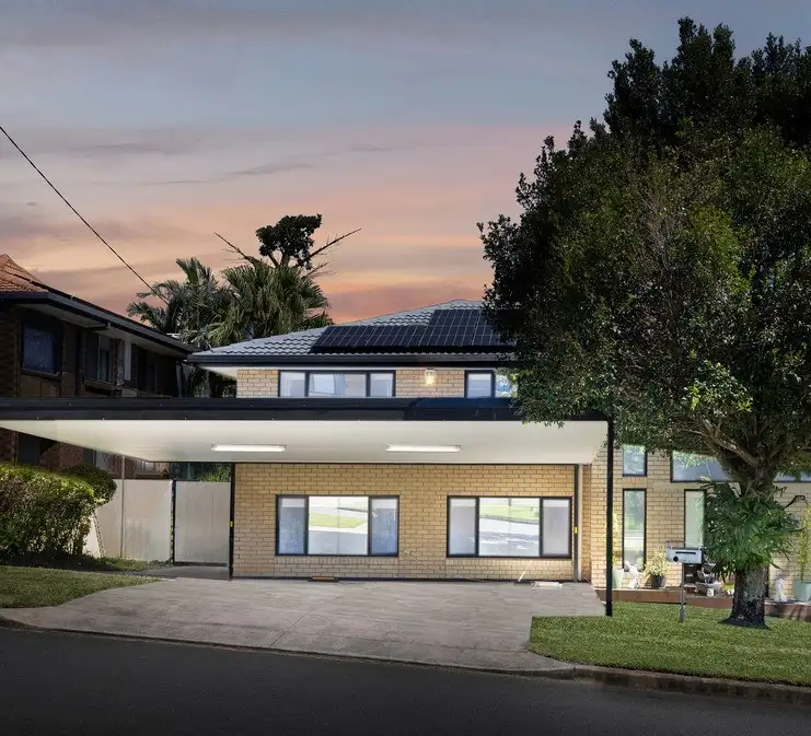 21 Strathford Avenue