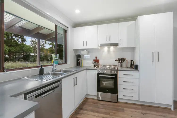 Fourth view of Homely house listing, 27 Penrose Drive, Avondale NSW 2530