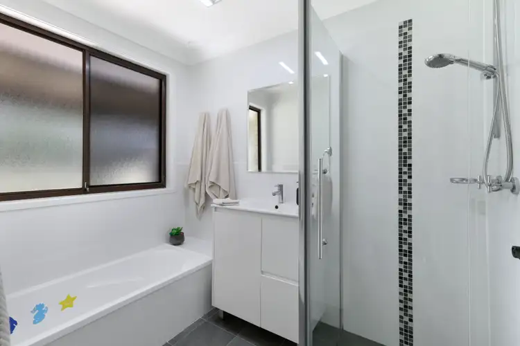Seventh view of Homely house listing, 27 Penrose Drive, Avondale NSW 2530