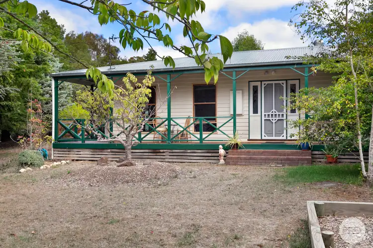 9 Cochrane Drive, Snake Valley VIC 3351