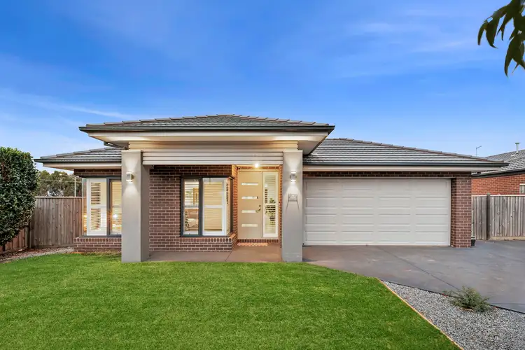 9 Bramley Avenue, Charlemont VIC 3217