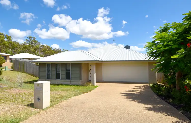 35 Iris Road, Kirkwood QLD 4680