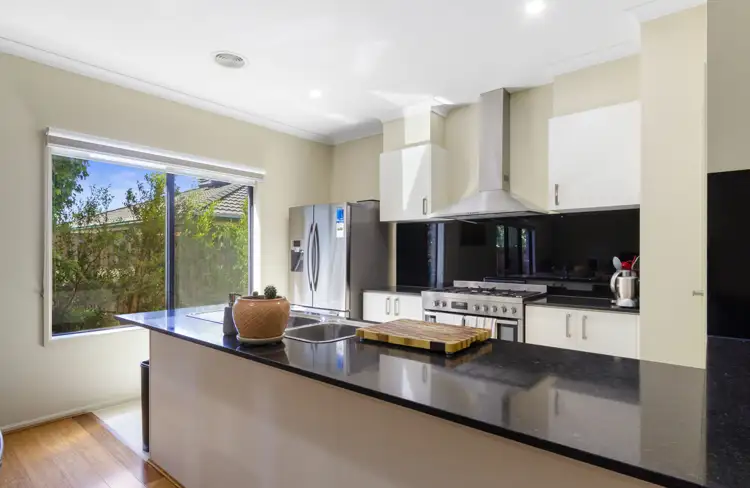 Sixth view of Homely house listing, 2/331 Wantirna Road, Wantirna VIC 3152