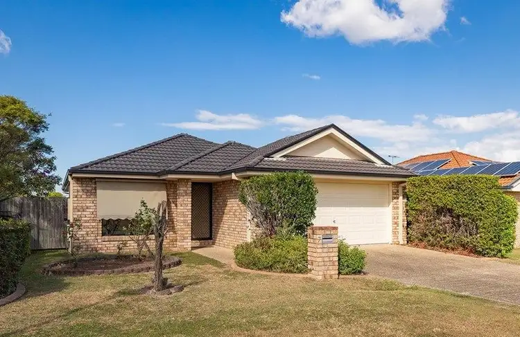 7 Mowbray Court, Kallangur QLD 4503