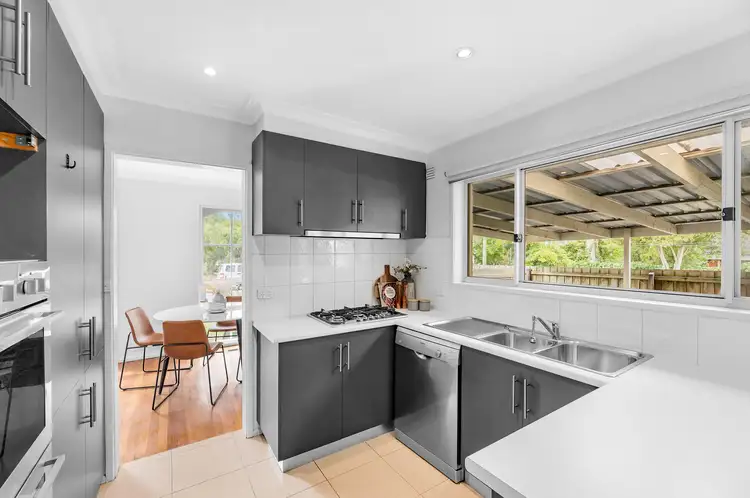 Fifth view of Homely house listing, 8 Nevana Street, Scoresby VIC 3179