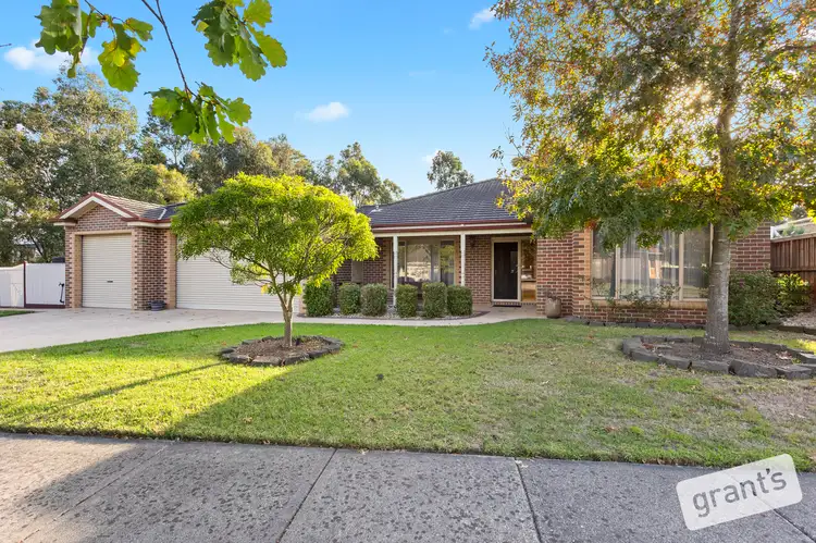13 Lemon Tree Lane, Narre Warren North VIC 3804