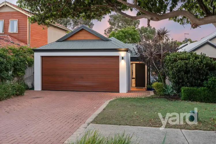 35 Kitchener Road, Melville WA 6156