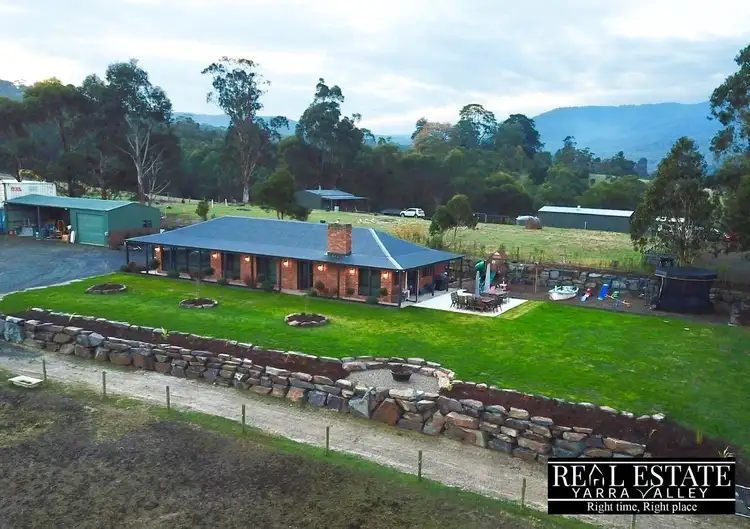 22 Ainsworth Avenue, Chum Creek VIC 3777