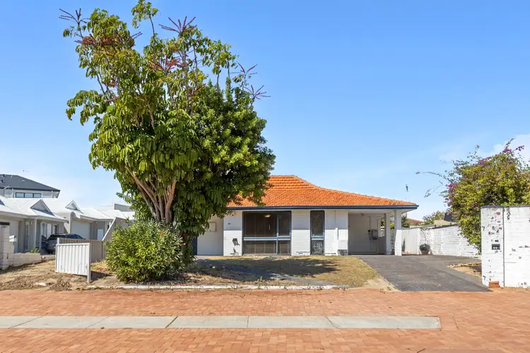 84 Camberwarra Drive