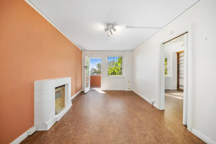 Third view of Homely apartment listing, 4/8 Onslow Avenue, Elizabeth Bay NSW 2011