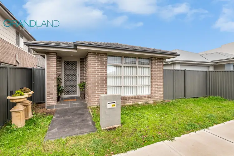 27a Sawsedge Avenue, Denham Court NSW 2565