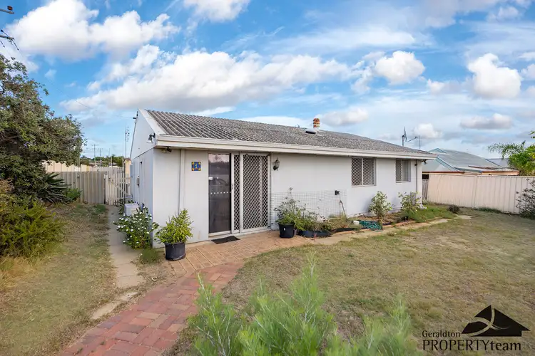 1 Grevillia Street, Utakarra WA 6530