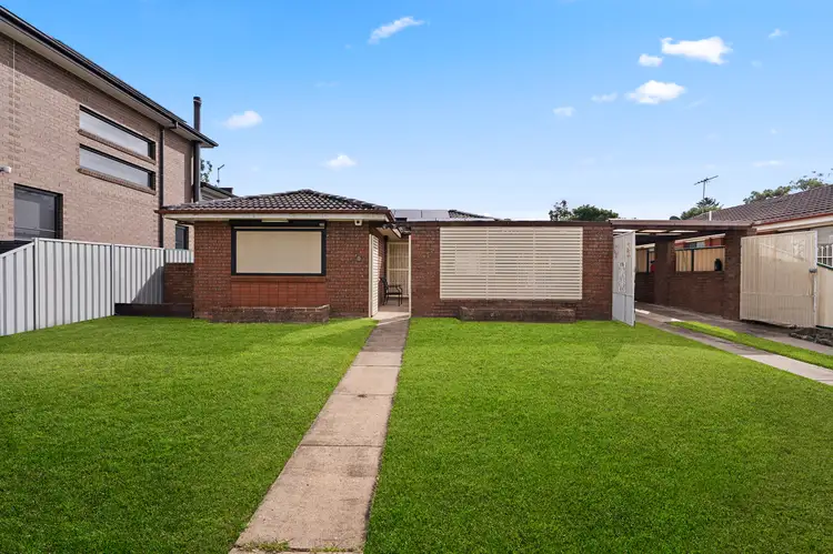 7 Gambier Street, Bossley Park NSW 2176