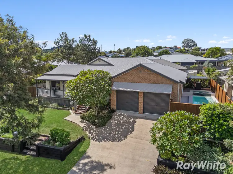 8 Claydon Place, Rosewood QLD 4340