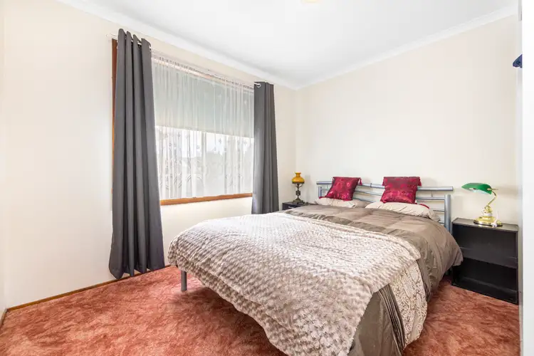 Fourth view of Homely house listing, 8 Hennessy Street, Horsham VIC 3400