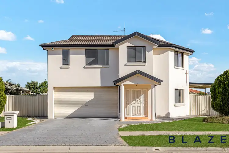 1 Howard Close
