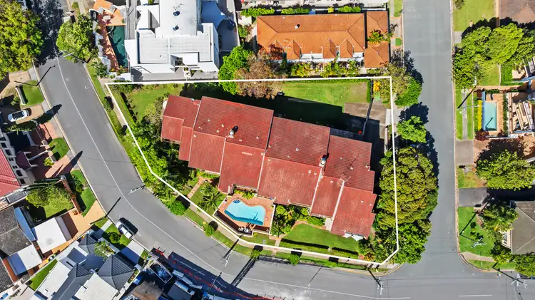 Third view of Homely apartment listing, 7/112 Stanhill Drive, Chevron Island QLD 4217
