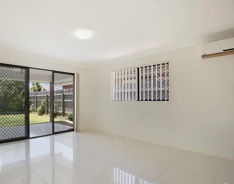 Fifth view of Homely house listing, 16 Kingdom Circuit, North Lakes QLD 4509