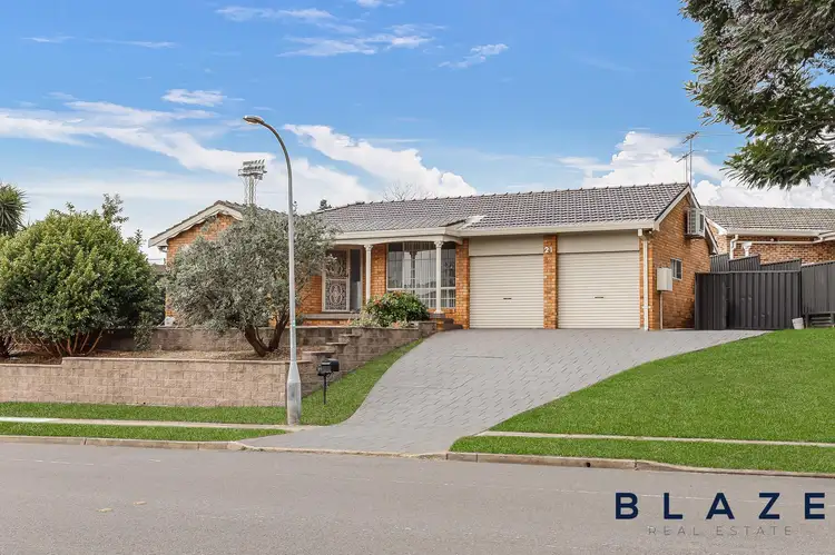 21 Tulloch Place