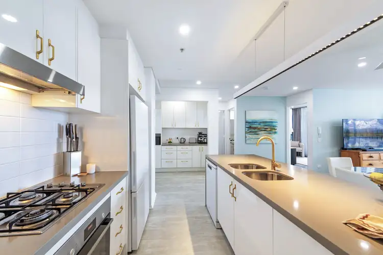 1910/2 Aqua Street, Southport QLD 4215