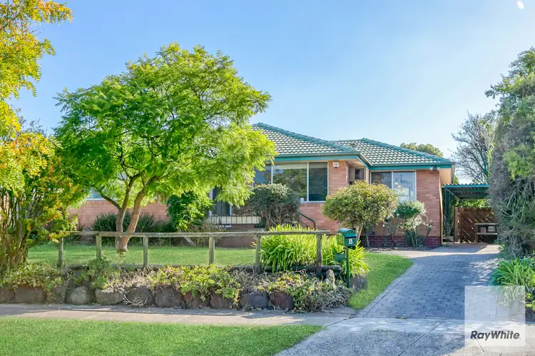 4 Neilsen Crescent