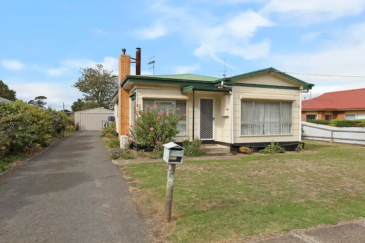 25 Neylon Street, Cobden VIC 3266