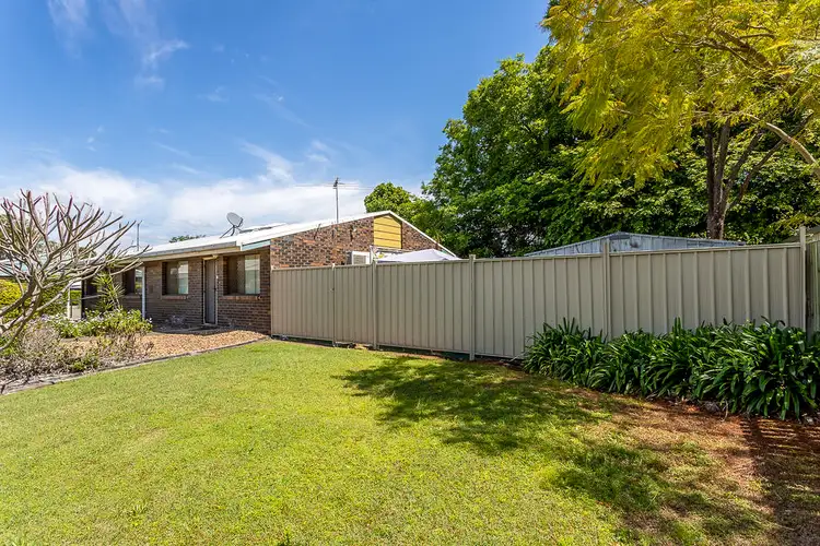 1/160 Glebe Road, Booval QLD 4304
