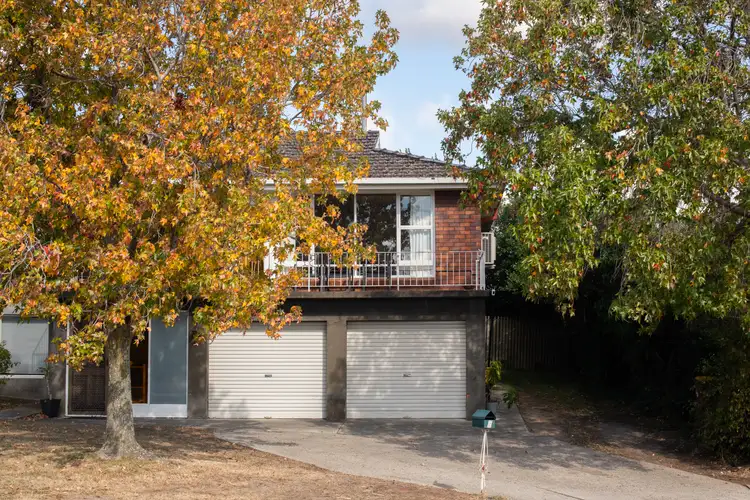 2 Armidale Street