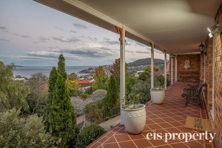 3 Emerald Court, Blackmans Bay TAS 7052