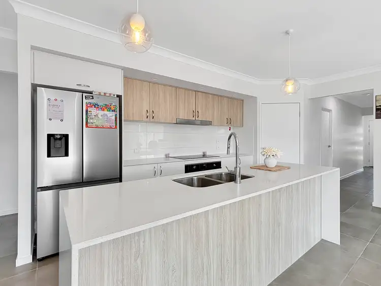 Sixth view of Homely house listing, 11 Mary Crescent, Rosewood QLD 4340