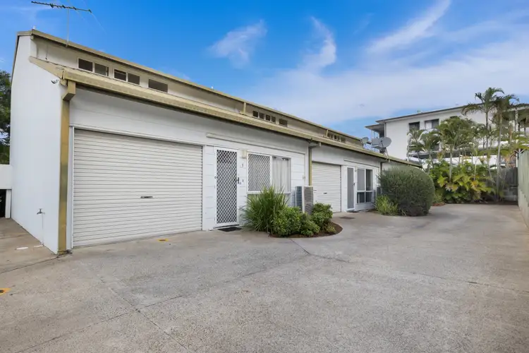17 South Station Road, Booval QLD 4304