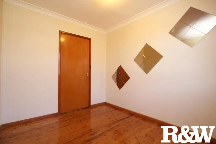 Fifth view of Homely house listing, 5 Leyte Avenue, Lethbridge Park NSW 2770