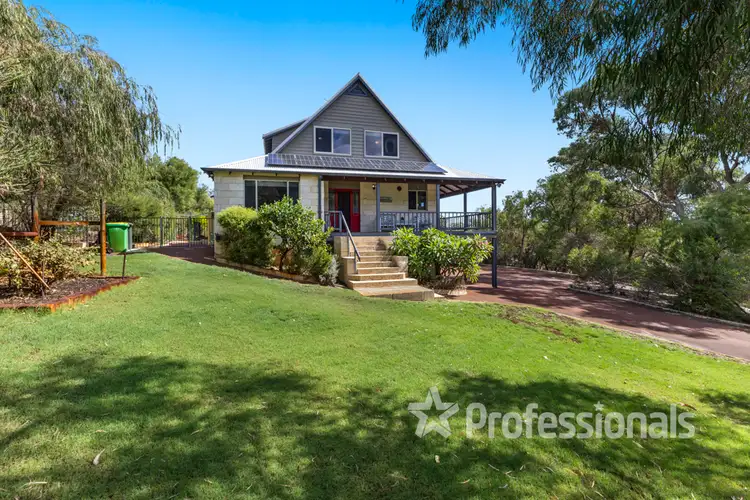 Fifth view of Homely house listing, 4 Wells Court, Leschenault WA 6233