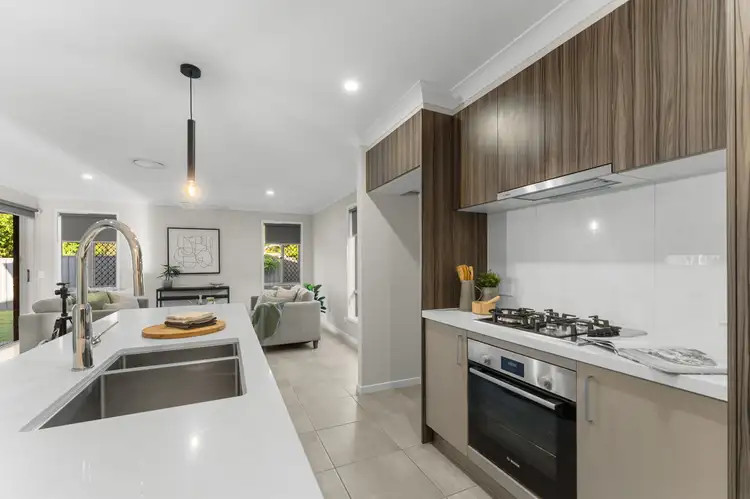 Second view of Homely house listing, 28 Spruce Circuit, Hillcrest QLD 4118