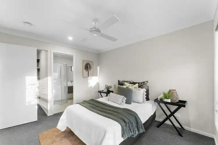 Fifth view of Homely house listing, 28 Spruce Circuit, Hillcrest QLD 4118