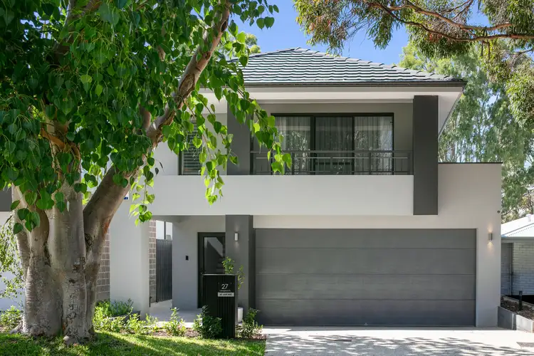 27 Lovegrove Close, Mount Claremont WA 6010