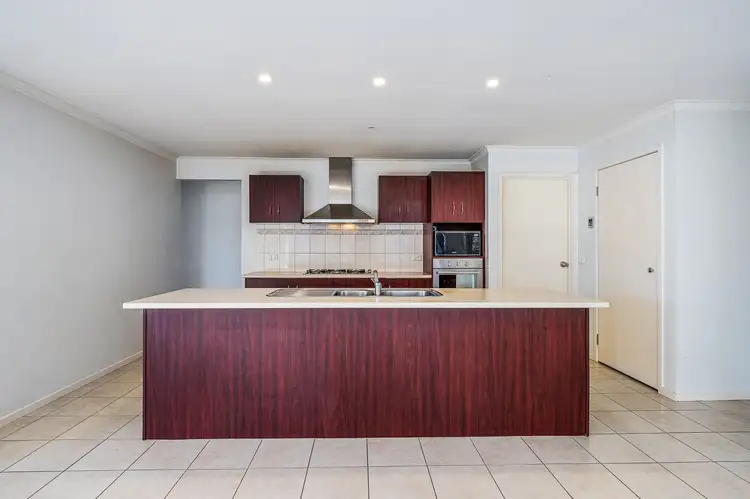 Fifth view of Homely house listing, 19 Mossman Drive, Cranbourne East VIC 3977