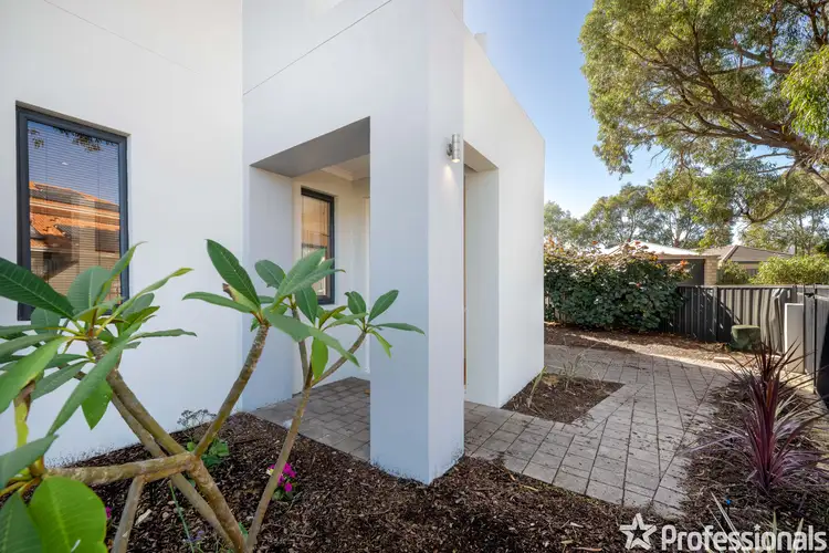 Fourth view of Homely house listing, 1/4 Ringwood Loop, Wellard WA 6170
