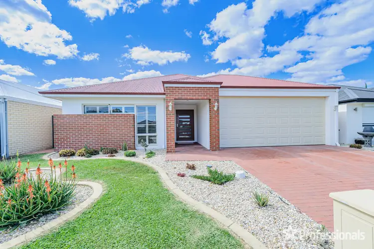 6 Ligado Avenue, Aveley WA 6069