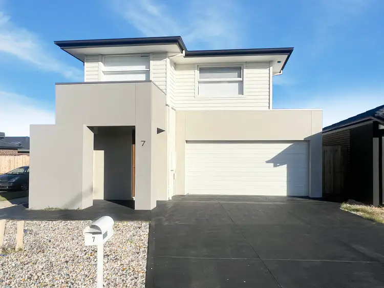 7 Pienza Road, Clyde VIC 3978