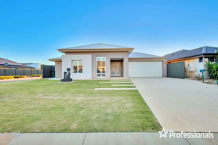 Second view of Homely house listing, 10 Menner Way, Piara Waters WA 6112